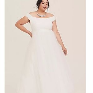 Torrid wedding dress